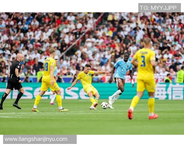 乌克兰与土耳其世界杯对决精彩回顾与赛后分析 乌克兰与土耳其世界杯对决精彩回顾与赛后分析